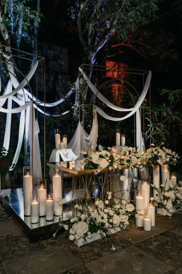 Wedding reception at Museo Gene Byron, Guanajuato