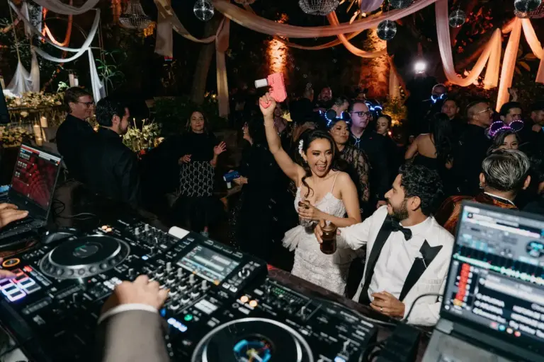 Leslie and Chava's destination wedding in Guanajuato, Mexico