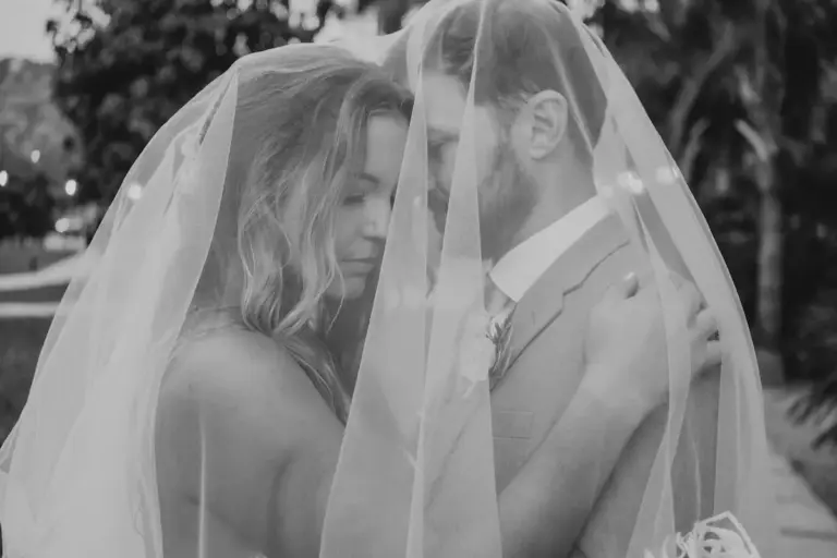 Portrait of the couple at their destination wedding in Los Cabos