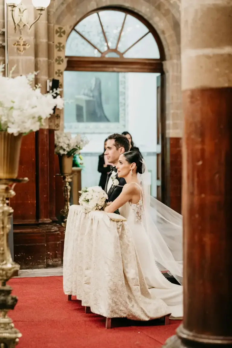 Ceremonia religiosa en el Templo del Inmaculado Corazón de María, León, Guanajuato