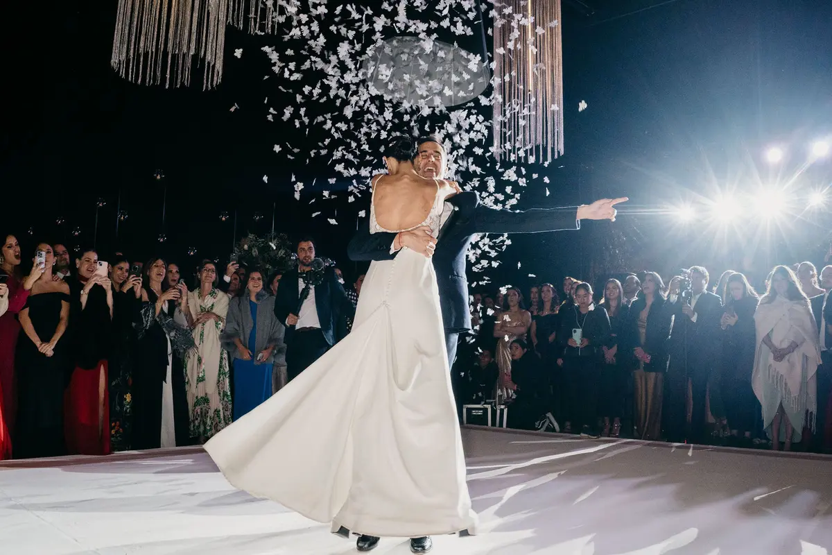 Recepción y primer baile de la boda en Complejo Aura, León, Guanajuato