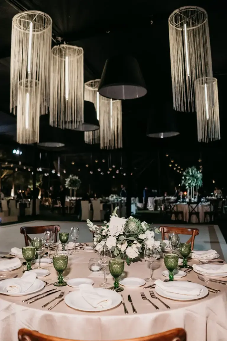 Recepción y primer baile de la boda en Complejo Aura, León, Guanajuato