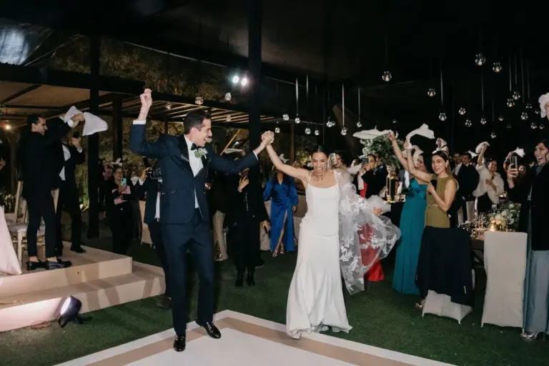 Recepción y primer baile de la boda en Complejo Aura, León, Guanajuato