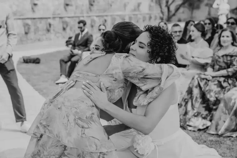 Ceremonia de boda de dos novias en Hacienda Los Arcángeles, San Miguel de Allende