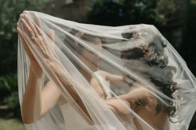 Retrato de las dos novias en Hacienda Los Arcángeles, San Miguel de Allende