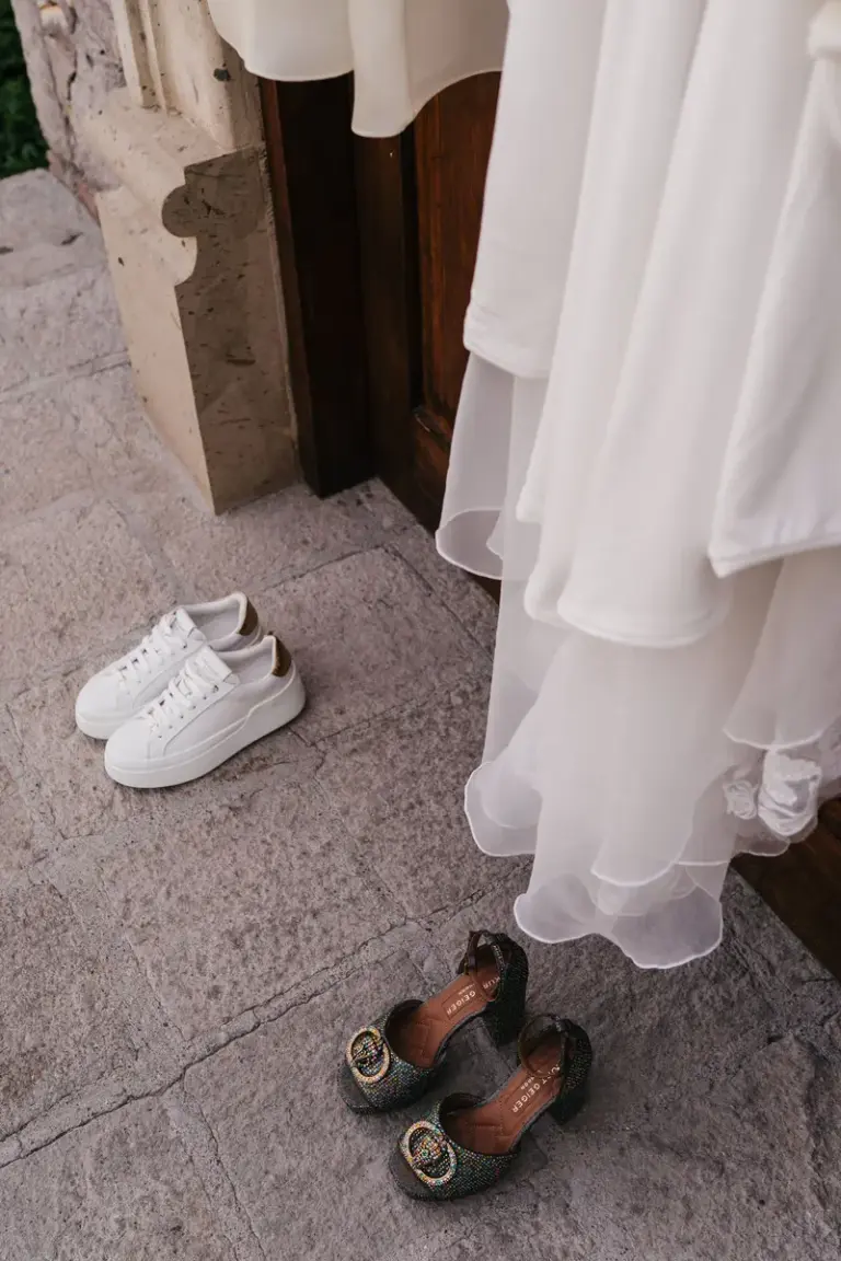 Detalles de novia antes de la boda en Hacienda Los Arcángeles, San Miguel de Allende