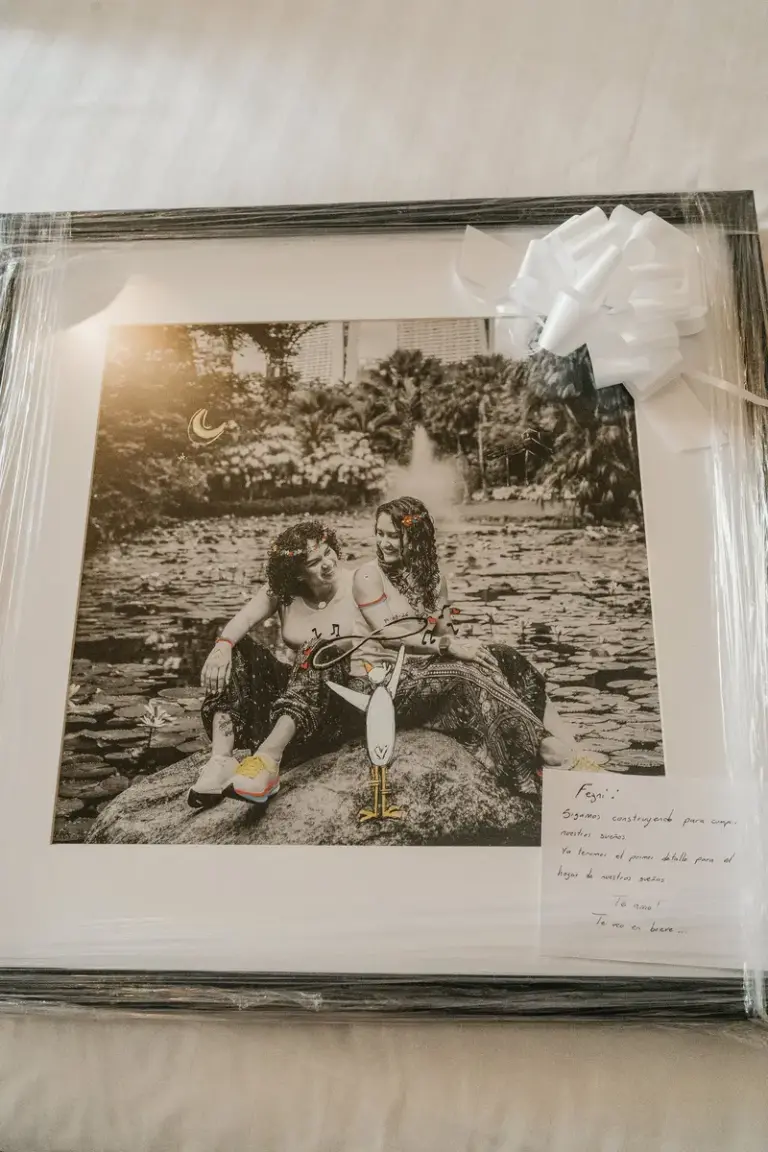 Detalles de novia antes de la boda en Hacienda Los Arcángeles, San Miguel de Allende