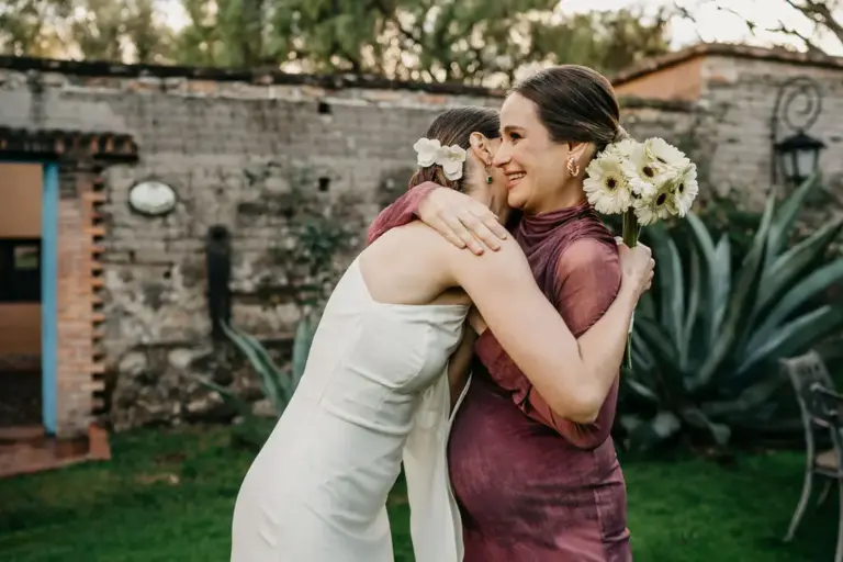 Familia y seres queridos en la boda civil de Ale y Gabriel, Hacienda Sepúlveda