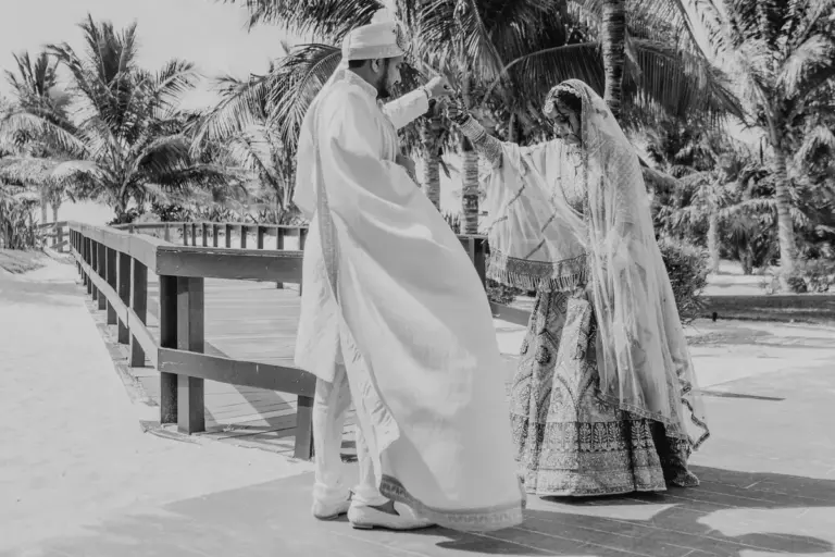 Boda hindú en Royalton Riviera Cancún, el día de la boda: retratos de pareja.