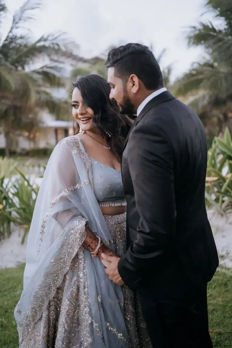 Boda hindú en Royalton Riviera Cancún, la recepción: retrato pareja.