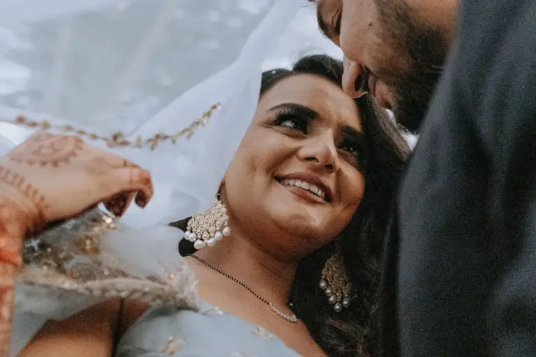 Boda hindú en Royalton Riviera Cancún, la recepción: retrato pareja.