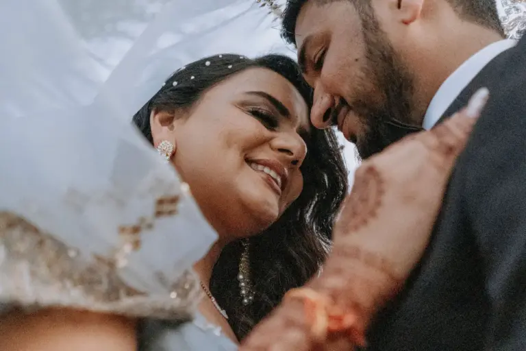 Boda hindú en Royalton Riviera Cancún, la recepción: retrato pareja.