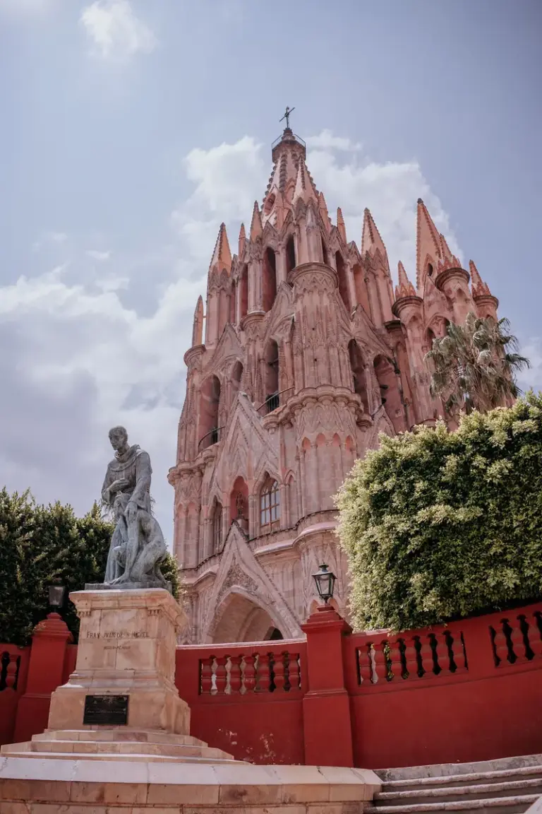 Arreglo de novia y encuentro con su papá antes de la boda en San Miguel de Allende
