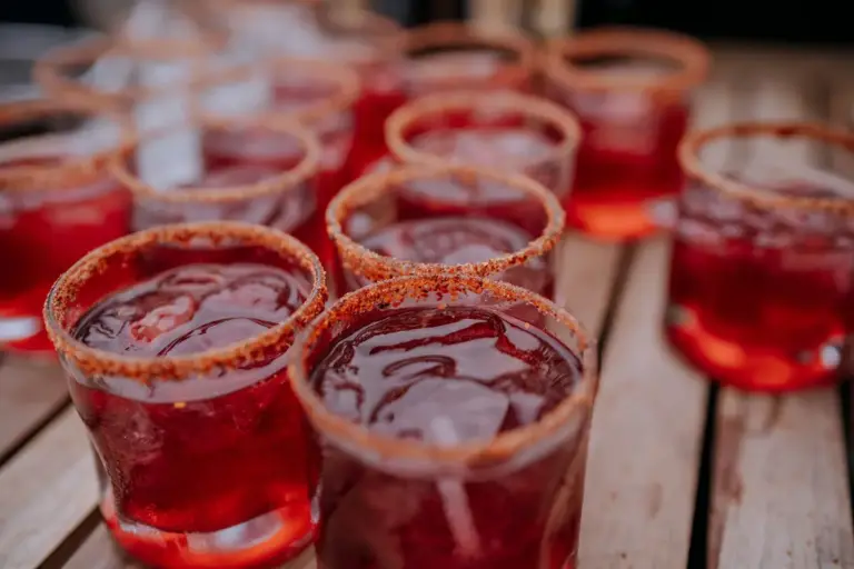 Bienvenida de la boda con tacos y cócteles en Zumo, San Miguel de Allende